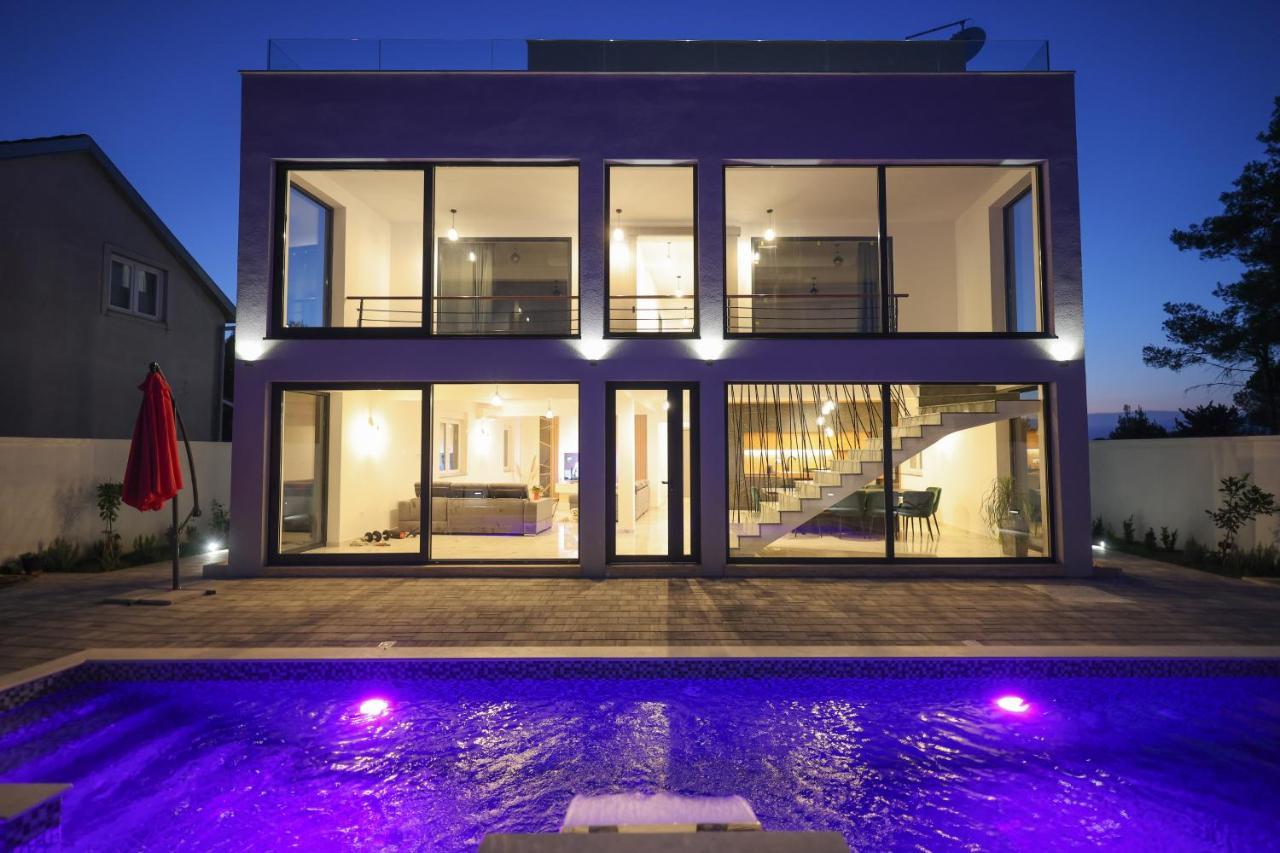 Rhapsody In Green - Luxury Villa In Zadar Crno Экстерьер фото
