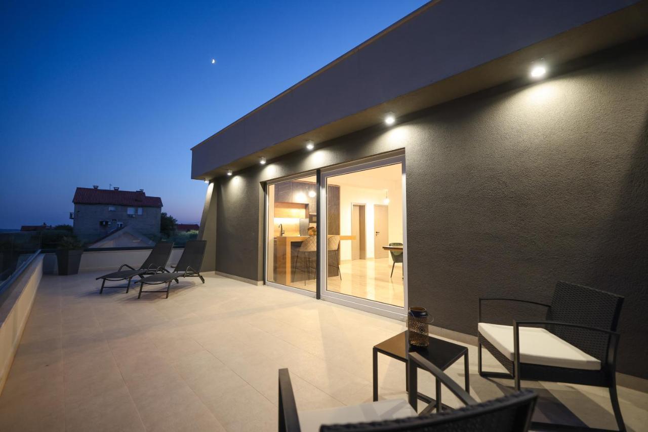 Rhapsody In Green - Luxury Villa In Zadar Crno Экстерьер фото